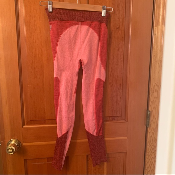 Free People Colorblock High Rise Pop Life Leggings and Top SET Pink Red - Picture 9 of 16